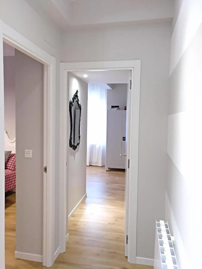 Markelenea - Bilbao - Casco Viejo - Parking - Wifi Gratis 0*,  Espanha